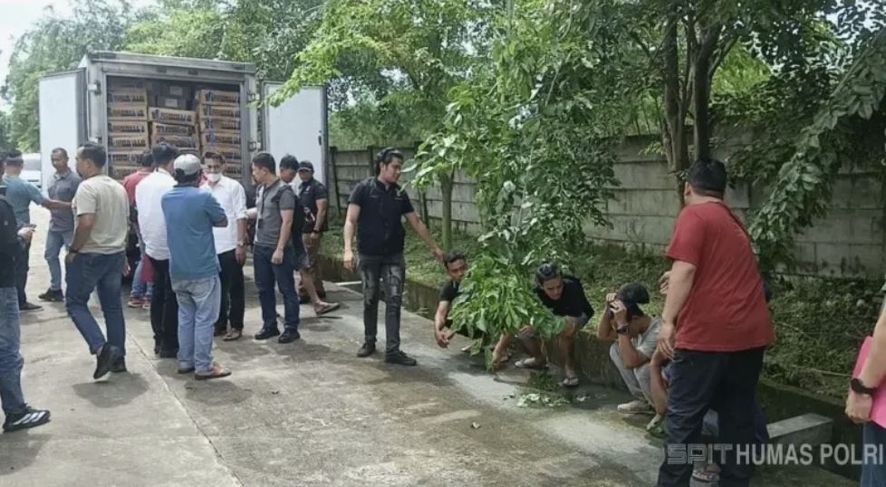 Bareskrim Polri Gagalkan Peredaran 9 Ton Daging Beku Kedaluwarsa di Tangerang, Ini Bahayanya Jika Dikonsumsi